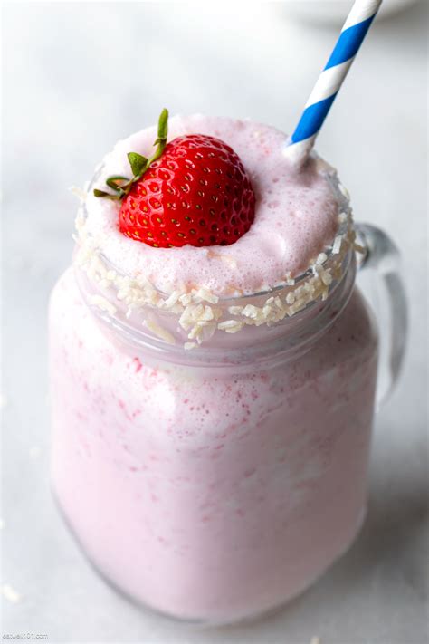 Magic spoob strawberry milkshake